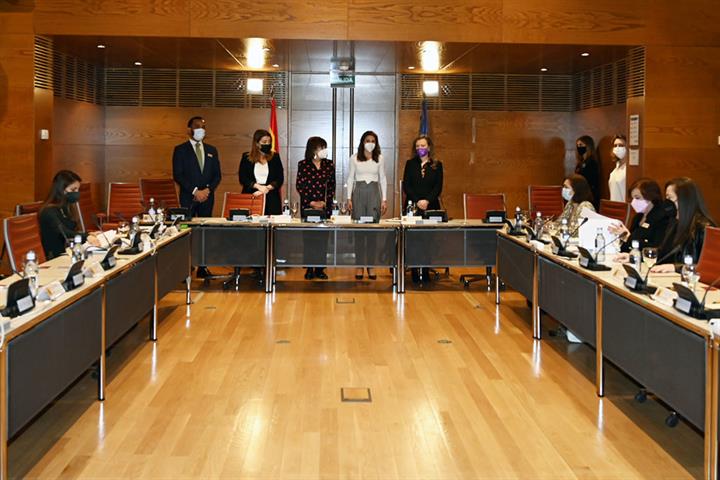 Igualdad y las CCAA acuerdan ampliar,  mejorar y renovar los acuerdos y los instrumentos presupuestarios del Pacto de Estado contra la Violencia de Género