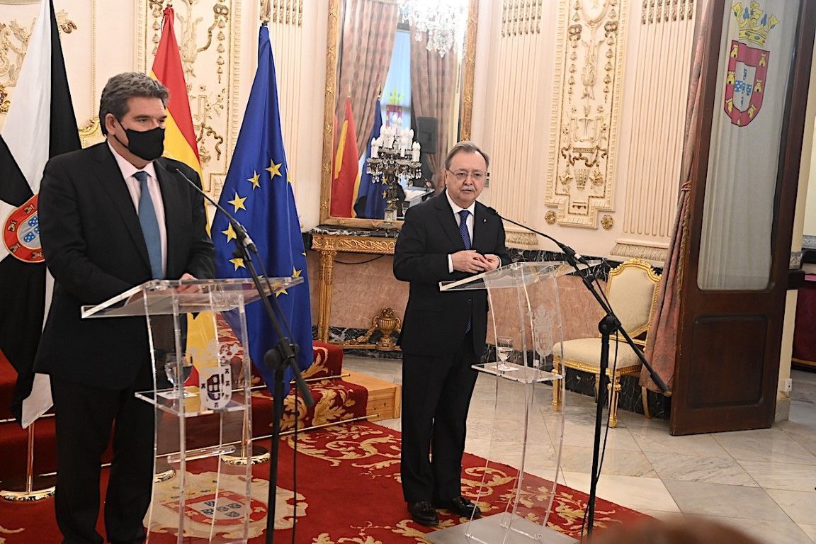 Vivas traslada a Escrivá que el 99% de los adultos que entraron en la crisis de mayo ya no están en Ceuta