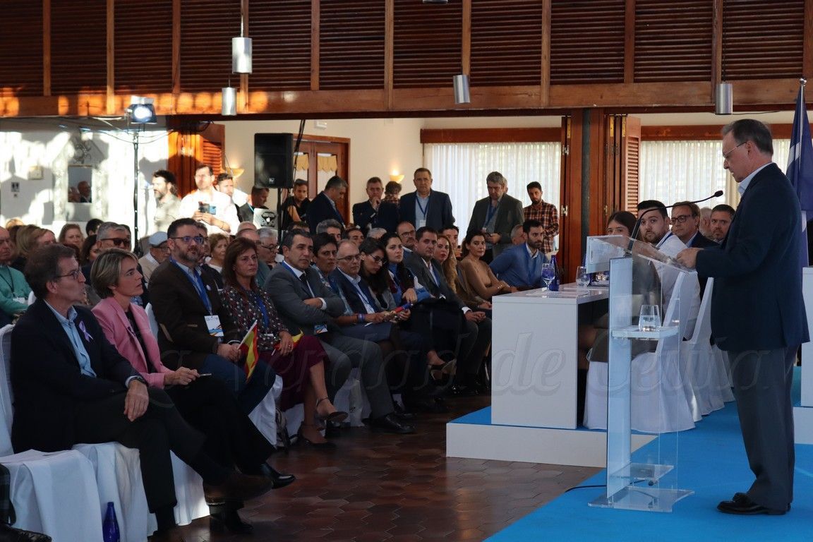 El PP reelige a Vivas como presidente del partido y lo nombra candidato a la Presidencia de Ceuta