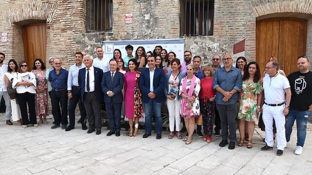 Tarde espectacular de poesía para homenajear a María Jesús Fuentes