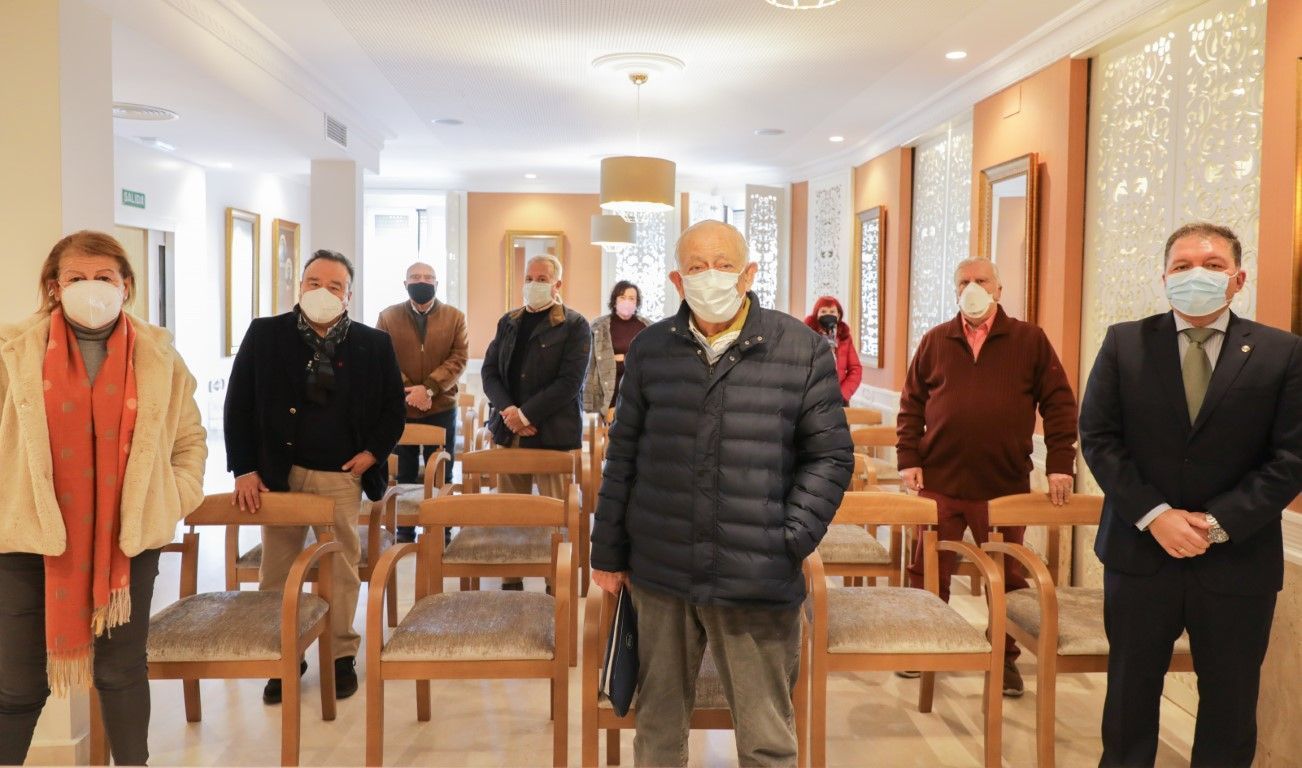 La Consejería de Sanidad agradece la labor desinteresada de los médicos jubilados que colaboraron durante la pandemia 