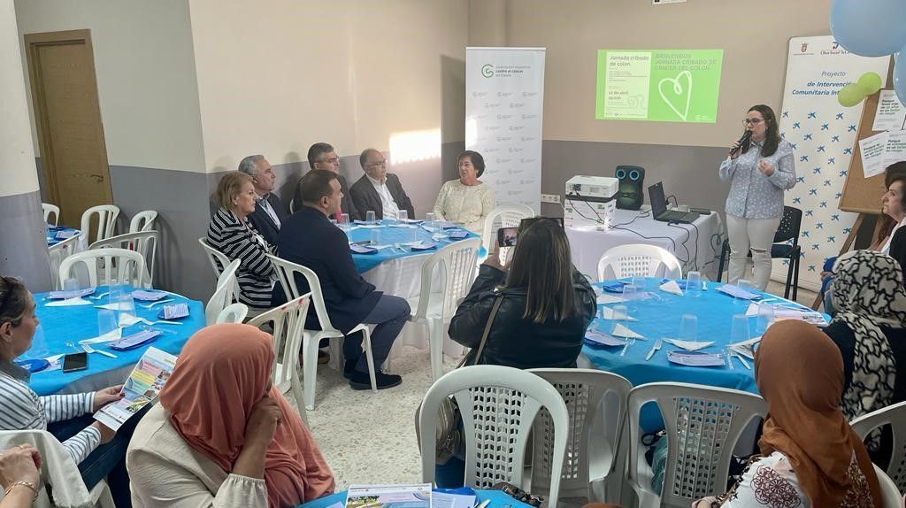 La AECC realiza una actividad divulgativa sobre el cáncer de colon