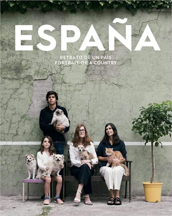 Se publica el libro “España, retrato de un país” que incluye fotografías de Ceuta