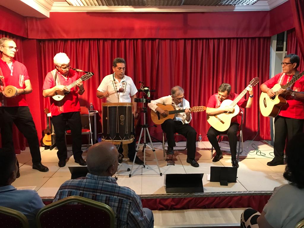 La Casa de Ceuta en Sevilla acoge al grupo "Encuentros Andinos"