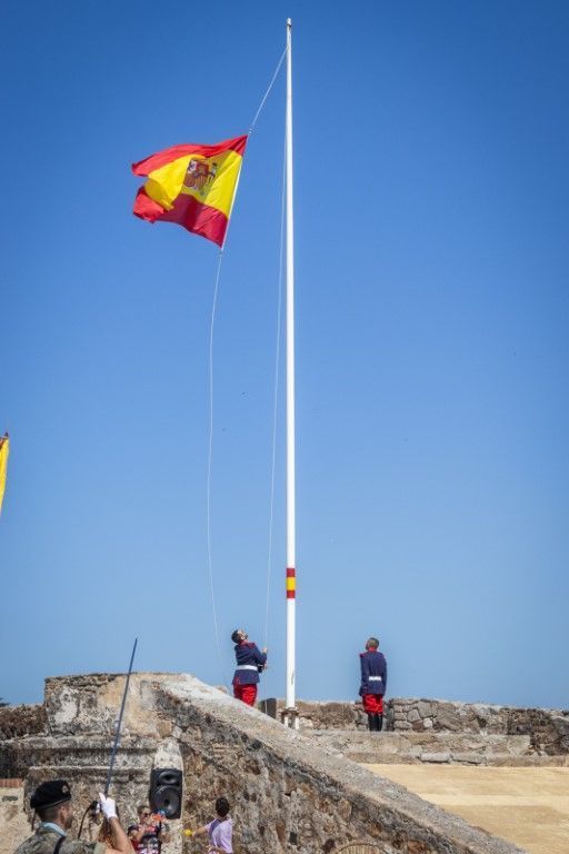 Arriado bandera 25 07 4
