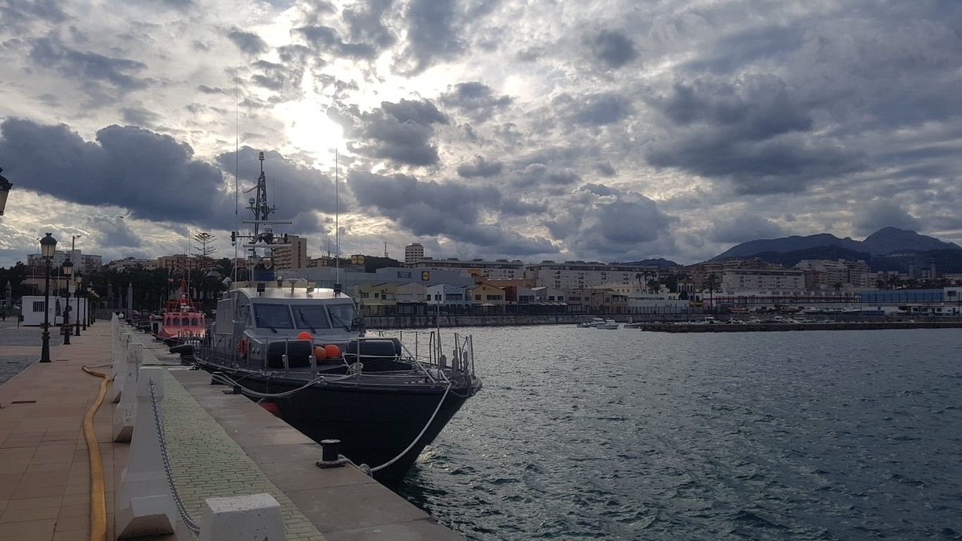 El patrullero Isla de León se incorpora a su base en Ceuta