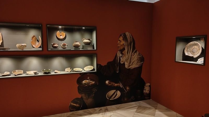 Presentada la muestra ‘Arqueología y vida cotidiana en la Almina de Ceuta. Siglos XVIII y XIX’