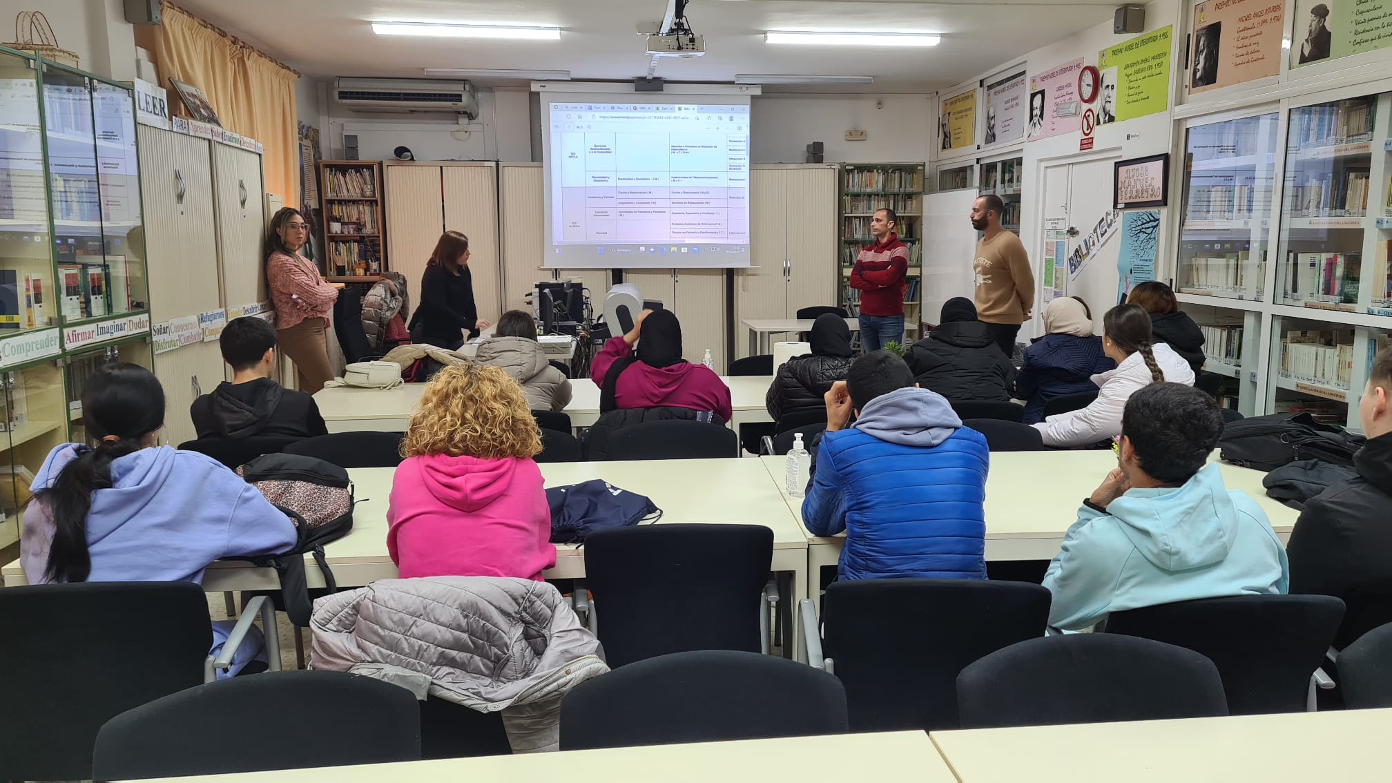 Los CEPA de Ceuta realizan sesiones informativas sobre las salidas académicas y laborales