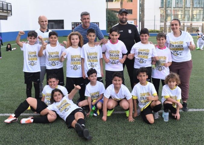 El CD Manzanera, campeón de la 2ª Autonómica de benjamines