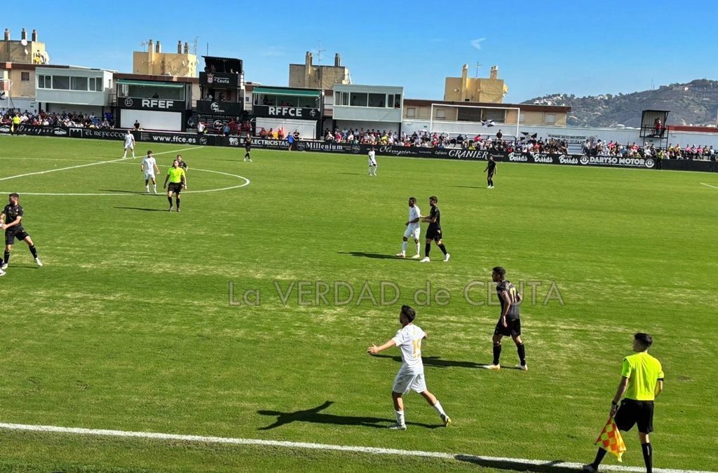 La AD Ceuta y el R. Madrid Castilla se enfrentan en el Di Stéfano con el objetivo de sumar tres puntos