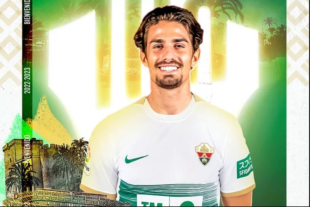 El centrocampista ilicitano Álex Collado, baja por lesión ante el Ceuta. Imagen: Elche CF