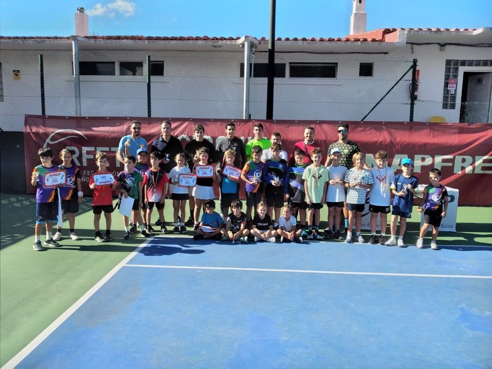 La Federación de Tenis clausura el “IV Torneo Grupo Ecos”