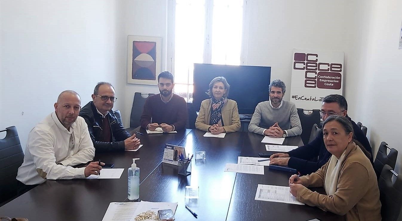La Confederación de Empresarios trata los problemas del sector de la construcción en Ceuta