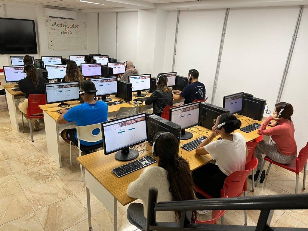 Aprobado el plazo de licitación para la instalación de pizarras digitales interactivas en centros de Ceuta