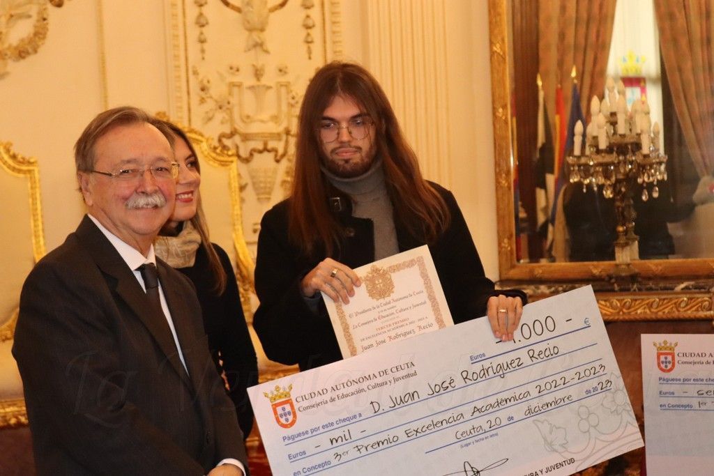 Tercer Premio: Juan José Rodríguez Recio Premios Excelencia 2023 03