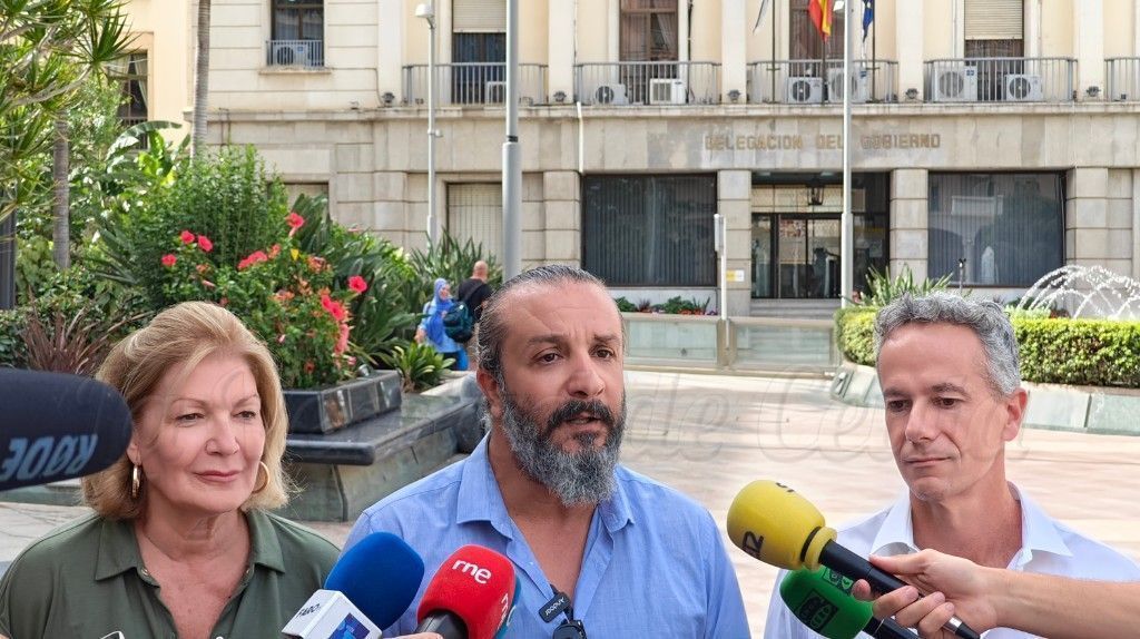 Candidatos del PSOE de Ceuta promueven un programa electoral centrado en la juventud y el bienestar social