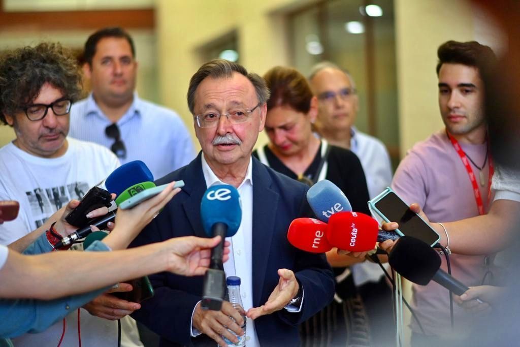 Vivas anuncia que el PP llegará sin pactos a la sesión del día 17: “No hemos llegado ni intentado ningún pacto o acuerdo”