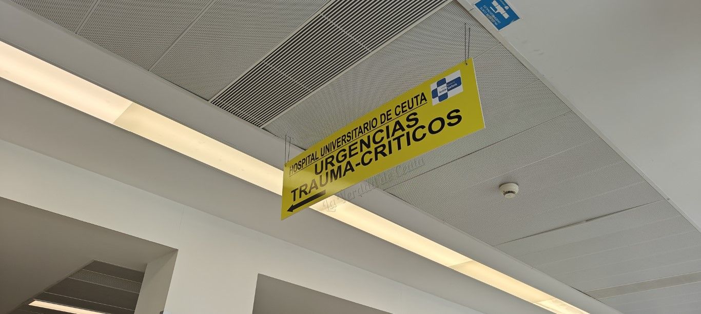 Rescatan a una mujer embarazada que entraba con su marido y otro bebé