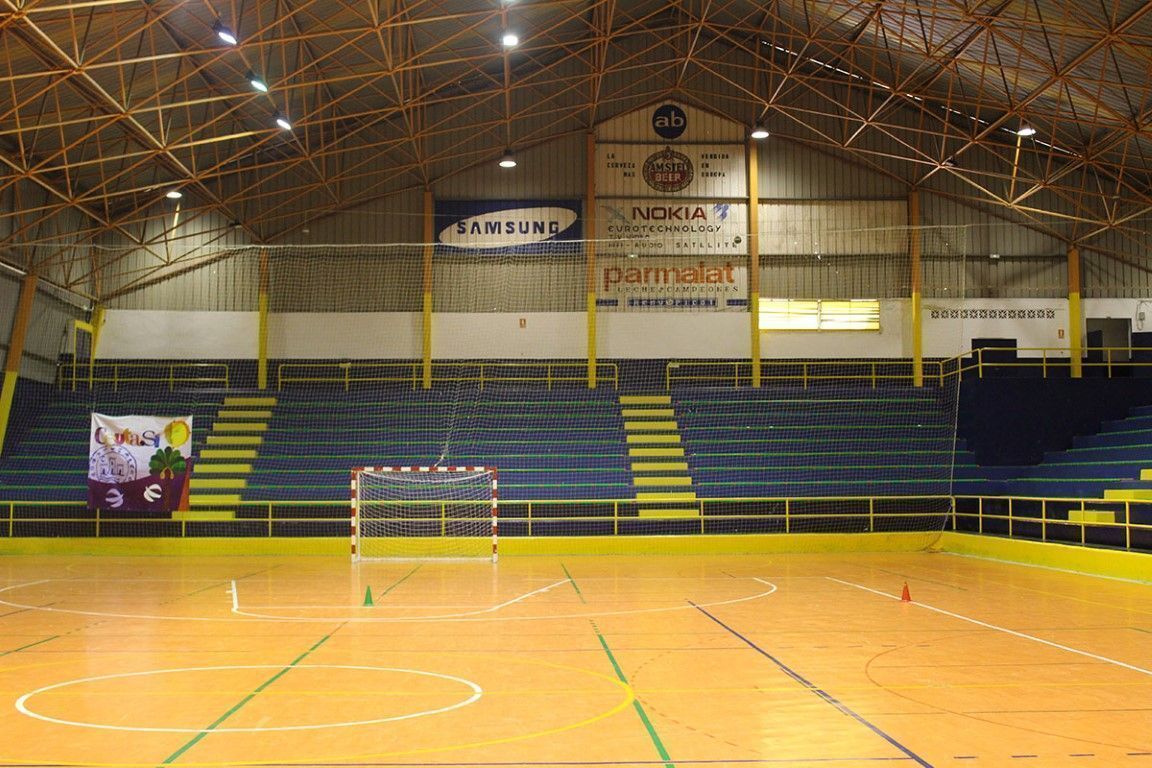 La Federación de Balonmano gestionará el pabellón de La Libertad