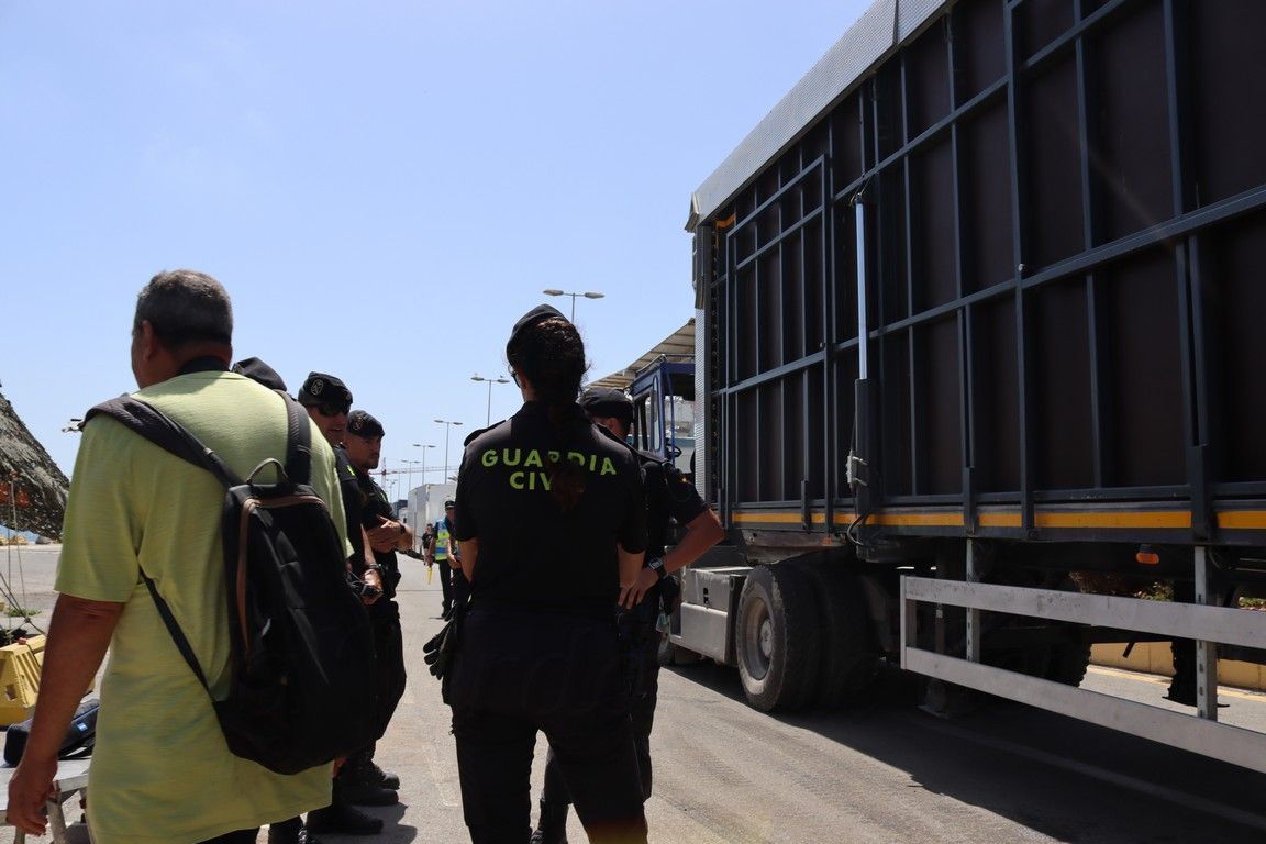 La “Operación Feriante” se activa para evitar la llegada de inmigrantes a la península