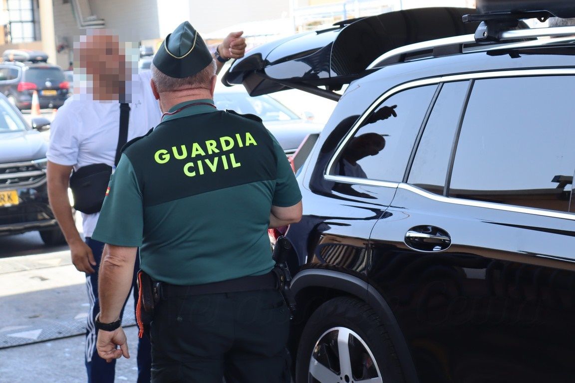 El PP denuncia que el Ejecutivo oculta hechos documentados por la Guardia Civil sobre las entradas de inmigrantes