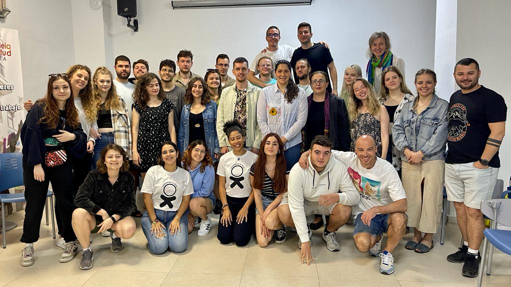 La Casa de la Juventud recibe a los participantes de un intercambio juvenil internacional que tratará el bienestar mental