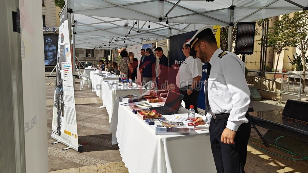 VII Feria Empleo Ceuta 3