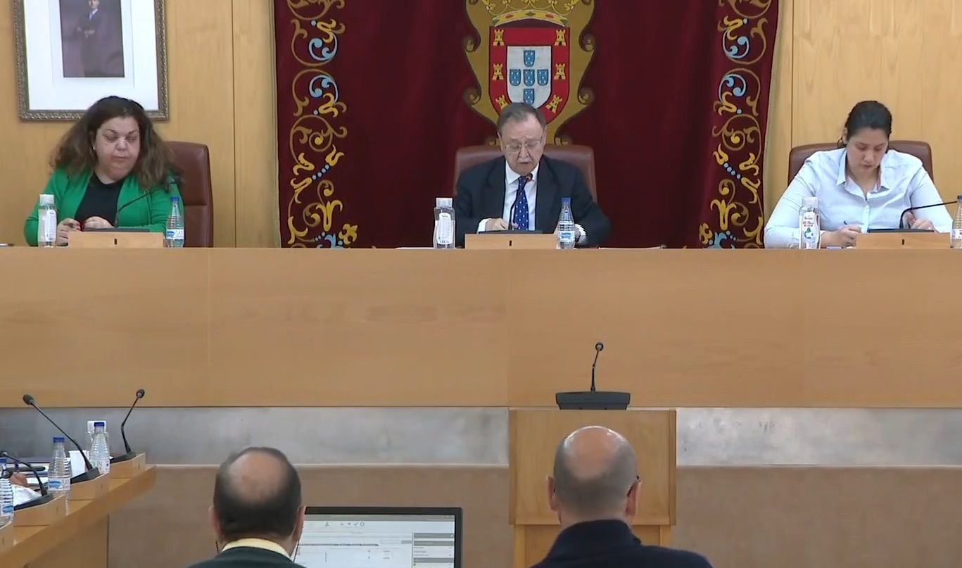 Vivas inicia los contactos para alcanzar un pacto de Gobierno para esta Legislatura