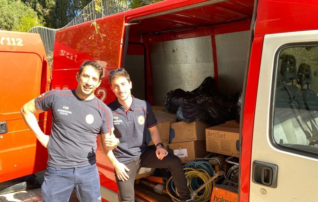 El Servicio de Extinción de Incendios y Salvamento de Ceuta se desplaza hasta Málaga