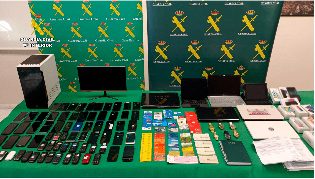 Desarticulada una organización criminal que habría estafado más de 6 millones de euros a través de Internet