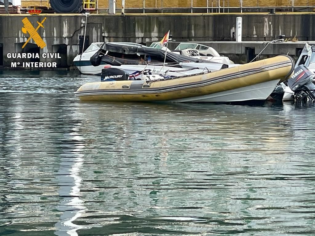 Detenidos los dos ocupantes de la embarcación que arrojó al mar a 9 inmigrantes, cuatro de los cuales murieron