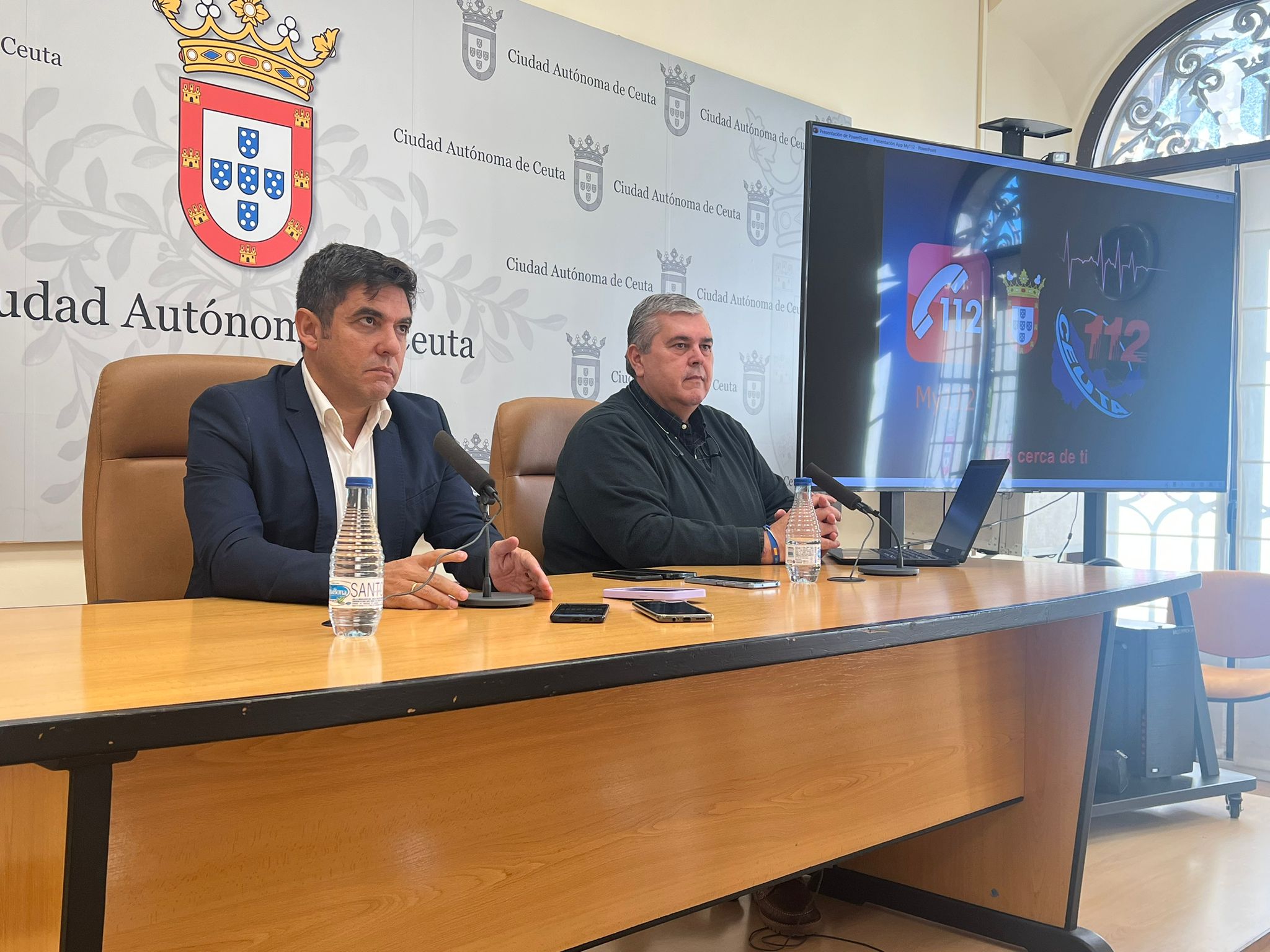 El 112 presenta una aplicación para móviles que facilita la comunicación  de cualquier emergencia