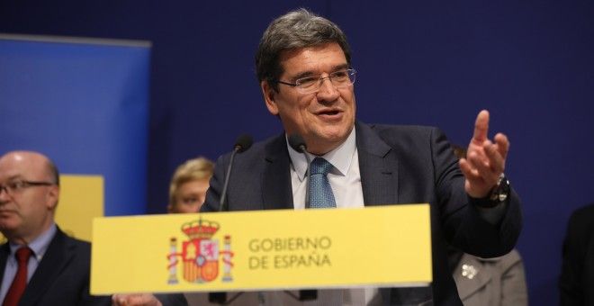 El ministro Escrivá afea la poca solidaridad de las comunidades con los MENAS