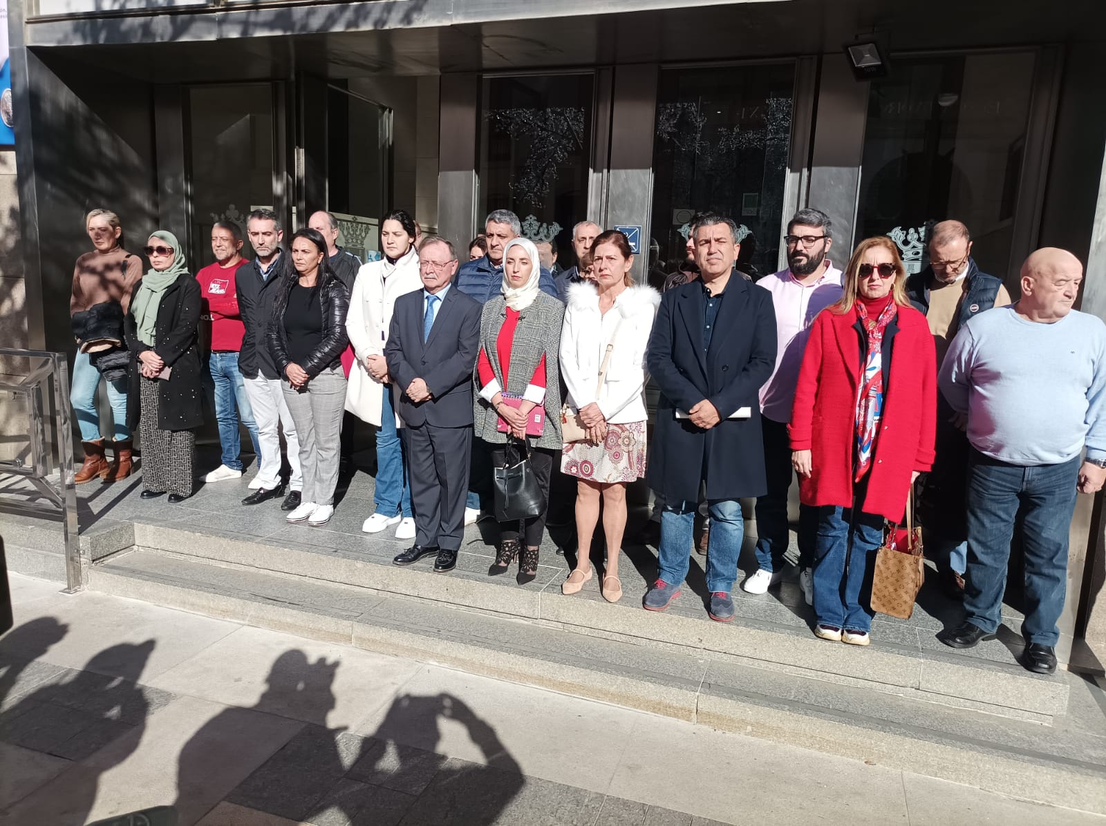 Minuto de silencio en Ceuta por las dos últimas víctimas de violencia de género
