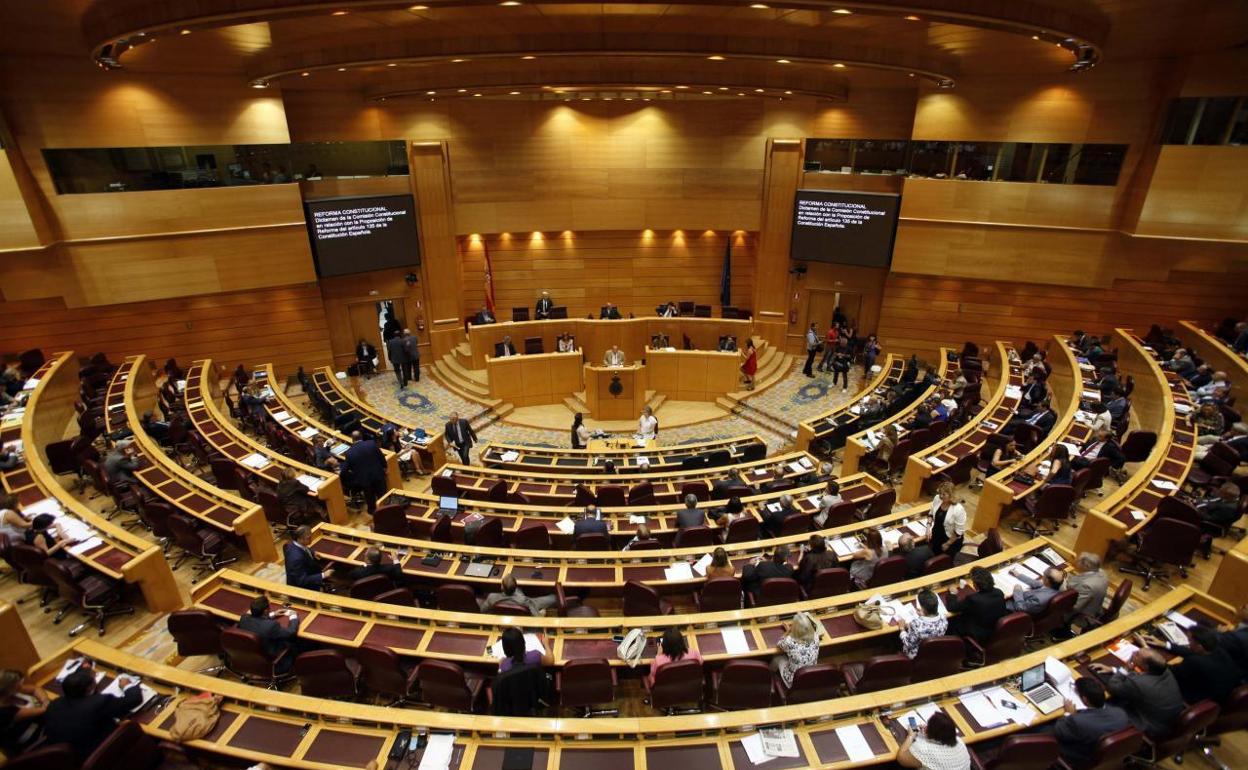 El Senado aprueba la moción del PP para la protección de los menores en internet