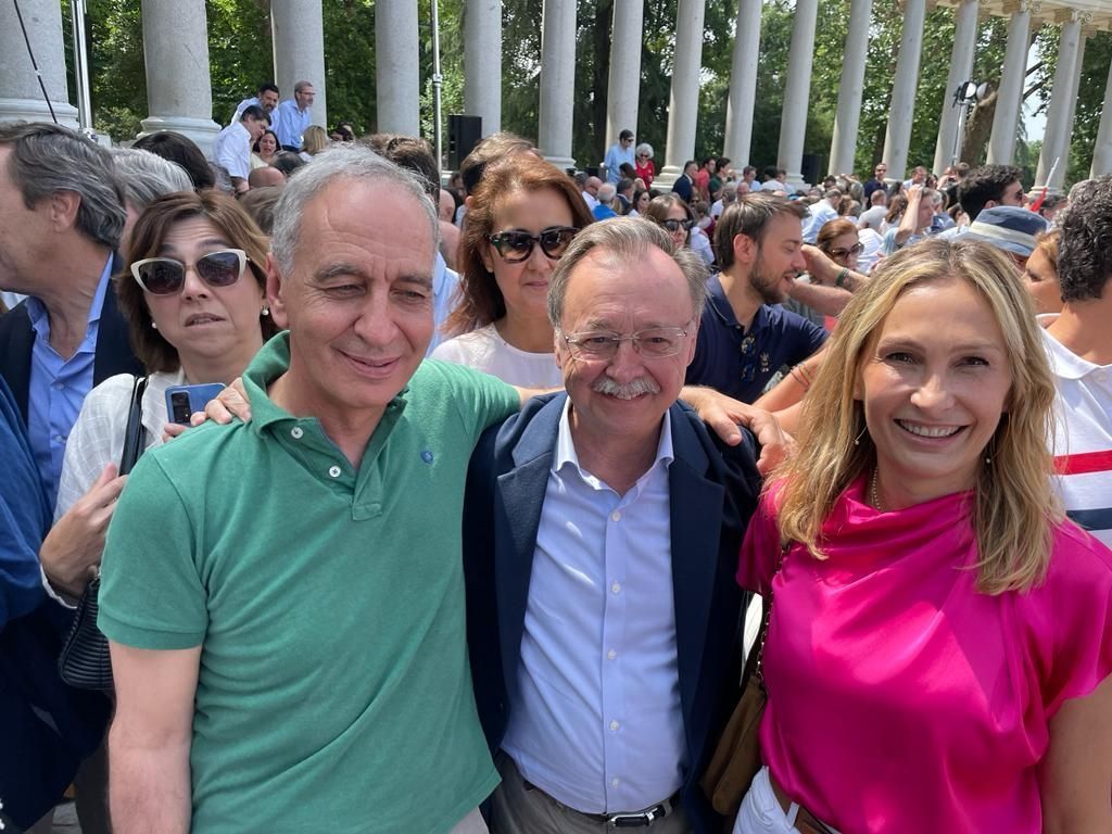 El PP de Ceuta junto a Feijóo en el Retiro: "Ayer empezó el cambio político en España"