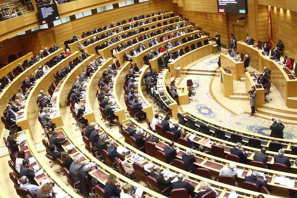 El PP aprueba las bonificaciones para Ceuta y Melilla mientras el PSOE se enreda con la “trama Koldo”