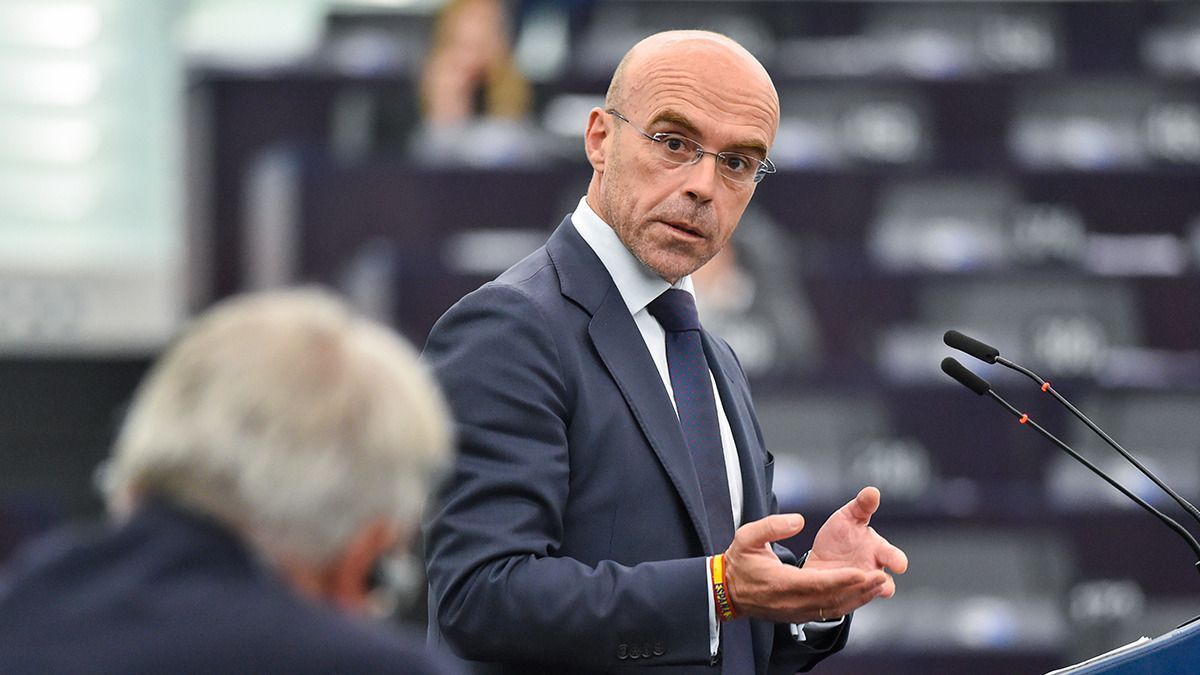 Vox afea al Parlamento Europeo que pida 1.600 millones más para gestionar las fronteras que van a ONG y acogida de inmigrantes