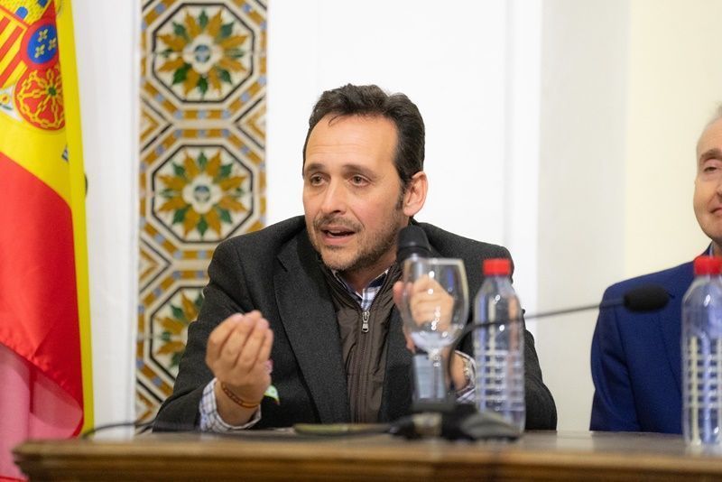 VOX Ceuta dice que el Gobierno del PP sigue generando expectativas irreales con sus anuncios del Plan de Vivienda