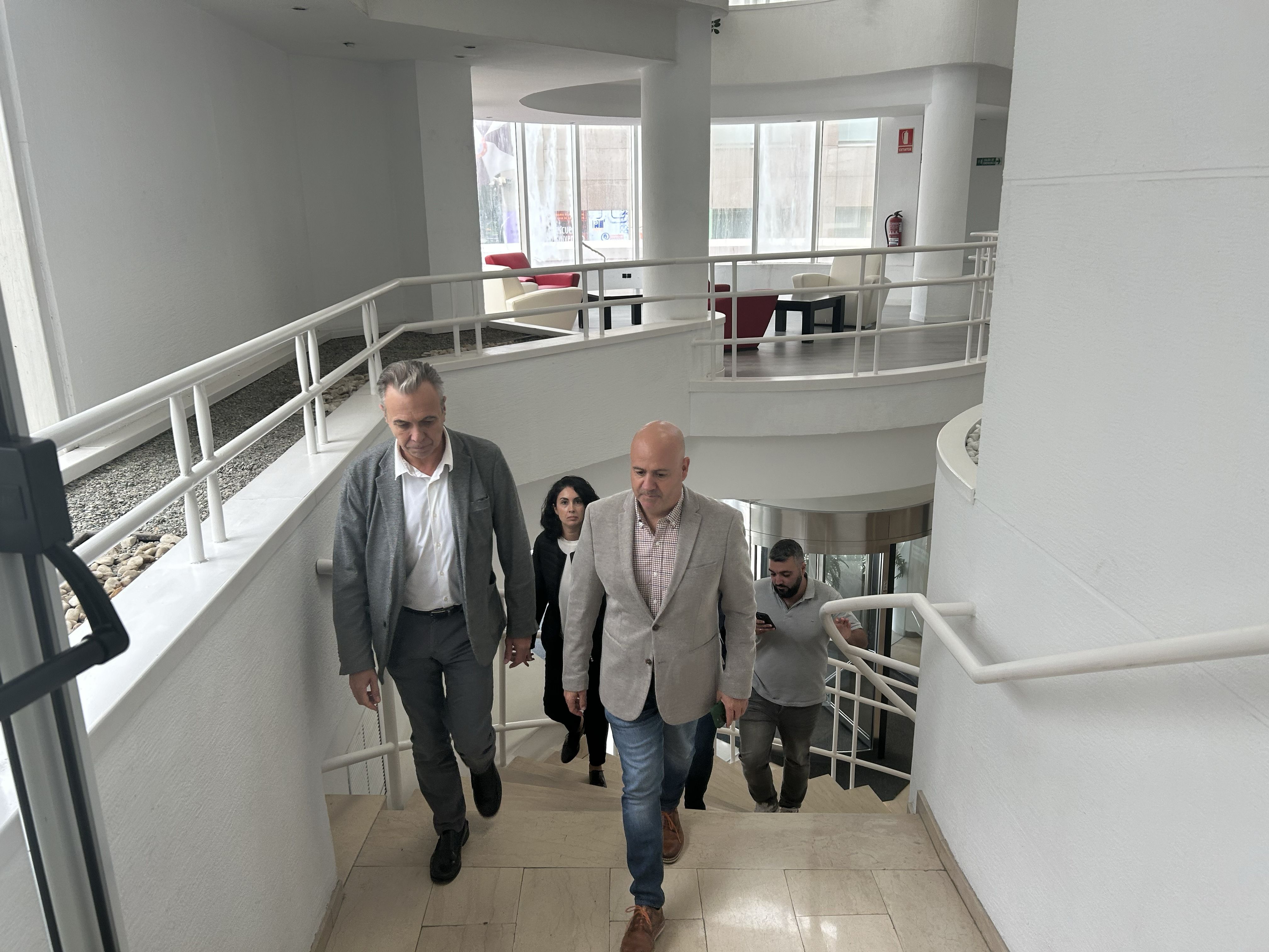 PSOE urge al Gobierno de Vivas a acelerar trabajos de reacondicionamiento del Hotel Puerta de África