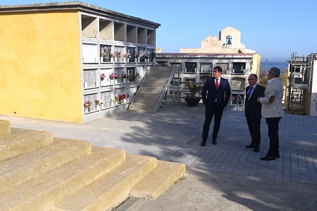Gaitán y Ramírez visitan el cementerio de Santa Catalina para supervisar las actuaciones