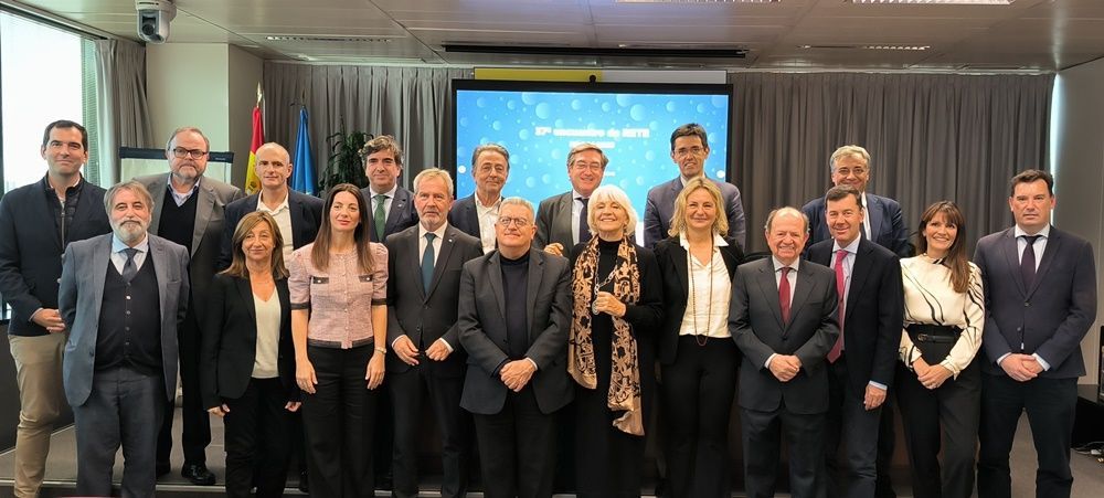 Teófila Martínez, reelegida como presidenta de la asociación para la colaboración entre puertos y ciudades