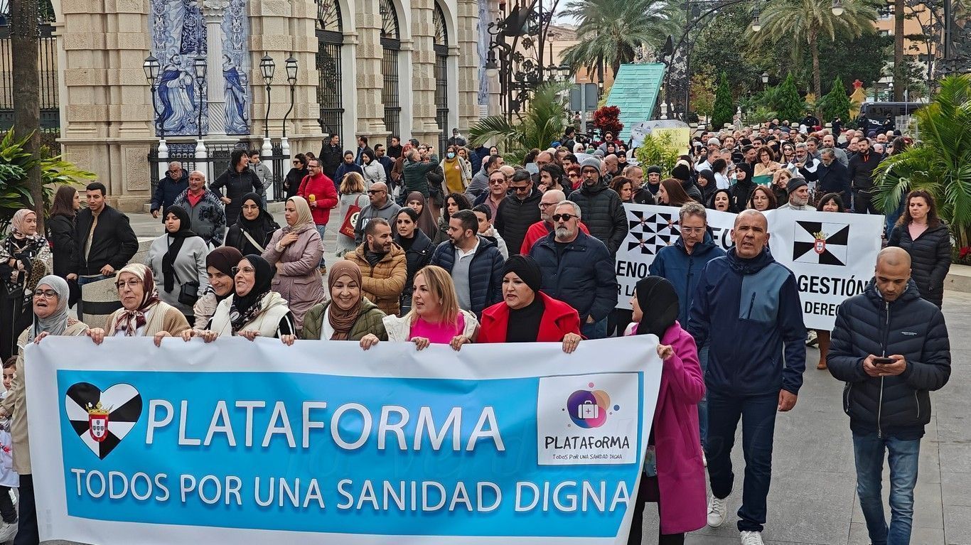 La manifestación en Ceuta exige una Sanidad Digna y equiparable al resto de España