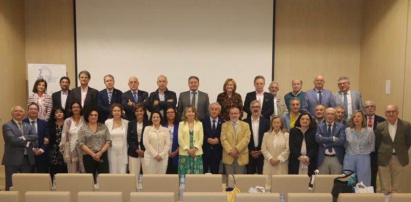 El Colegio de Médicos celebra la aprobación del Parlamento Europeo a la petición para intervenir en la situación de Ceuta y Melilla