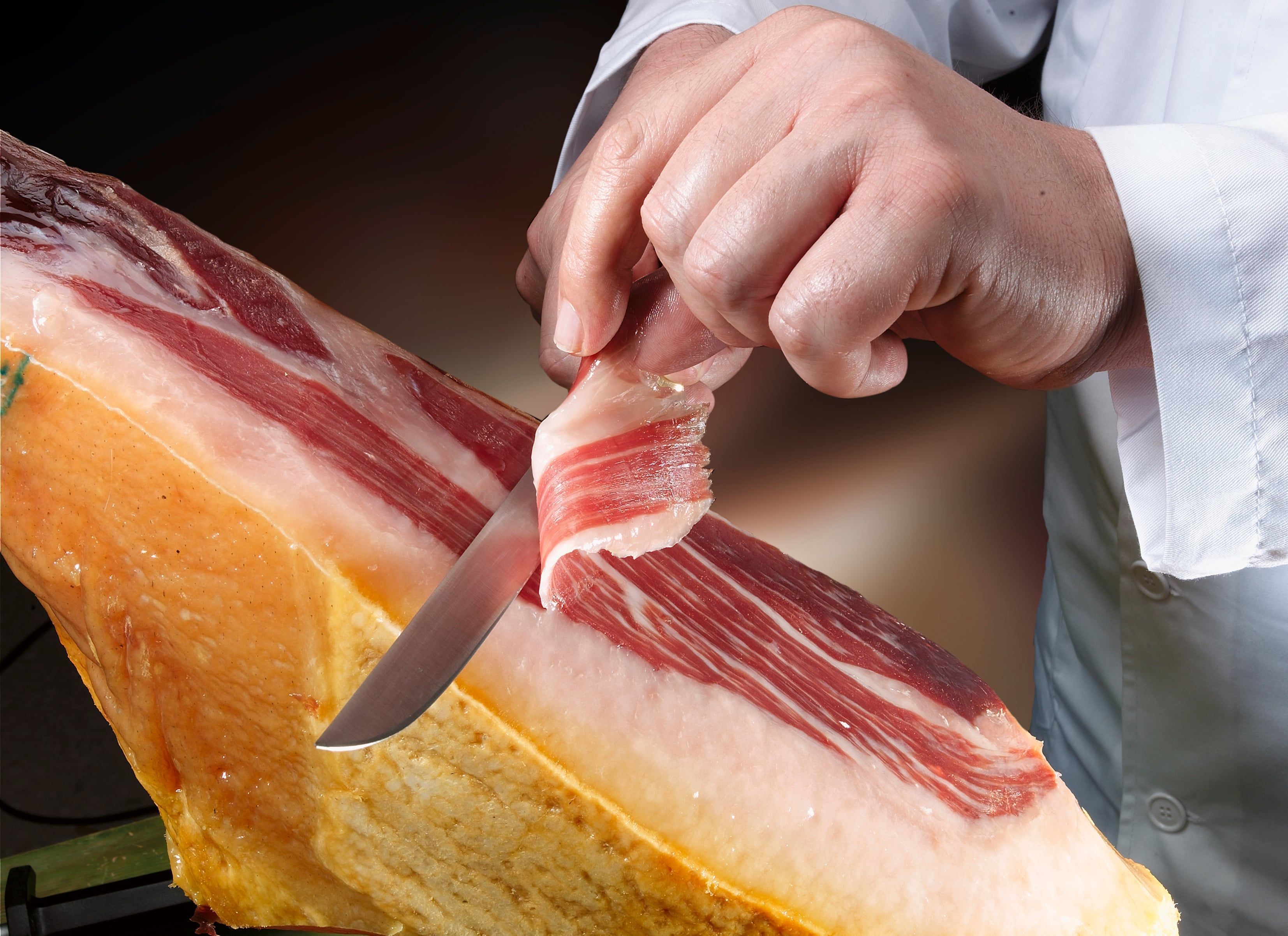 Los consumidores piden inspecciones masivas de cara a las Navidades por los casos de fraude en el jamón