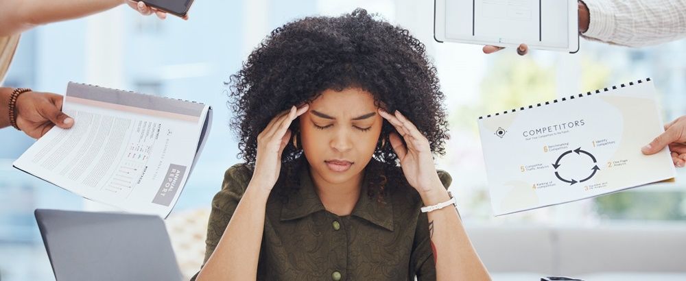 Más de la mitad de los empleados con problemas de salud mental no dejan de trabajar, según un estudio