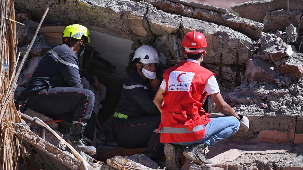Un centenar de socorristas españoles han participado en las tareas de rescate en Marruecos