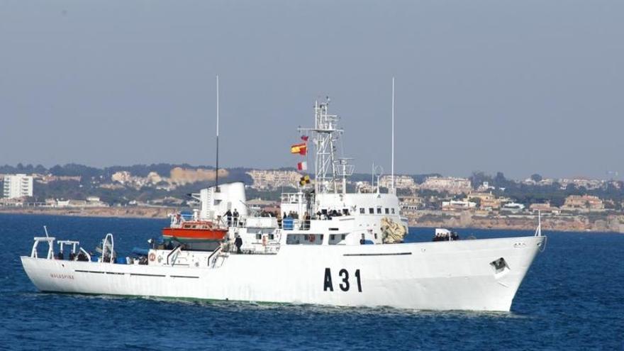 La Armada da de baja al buque hidrográfico “Antares”