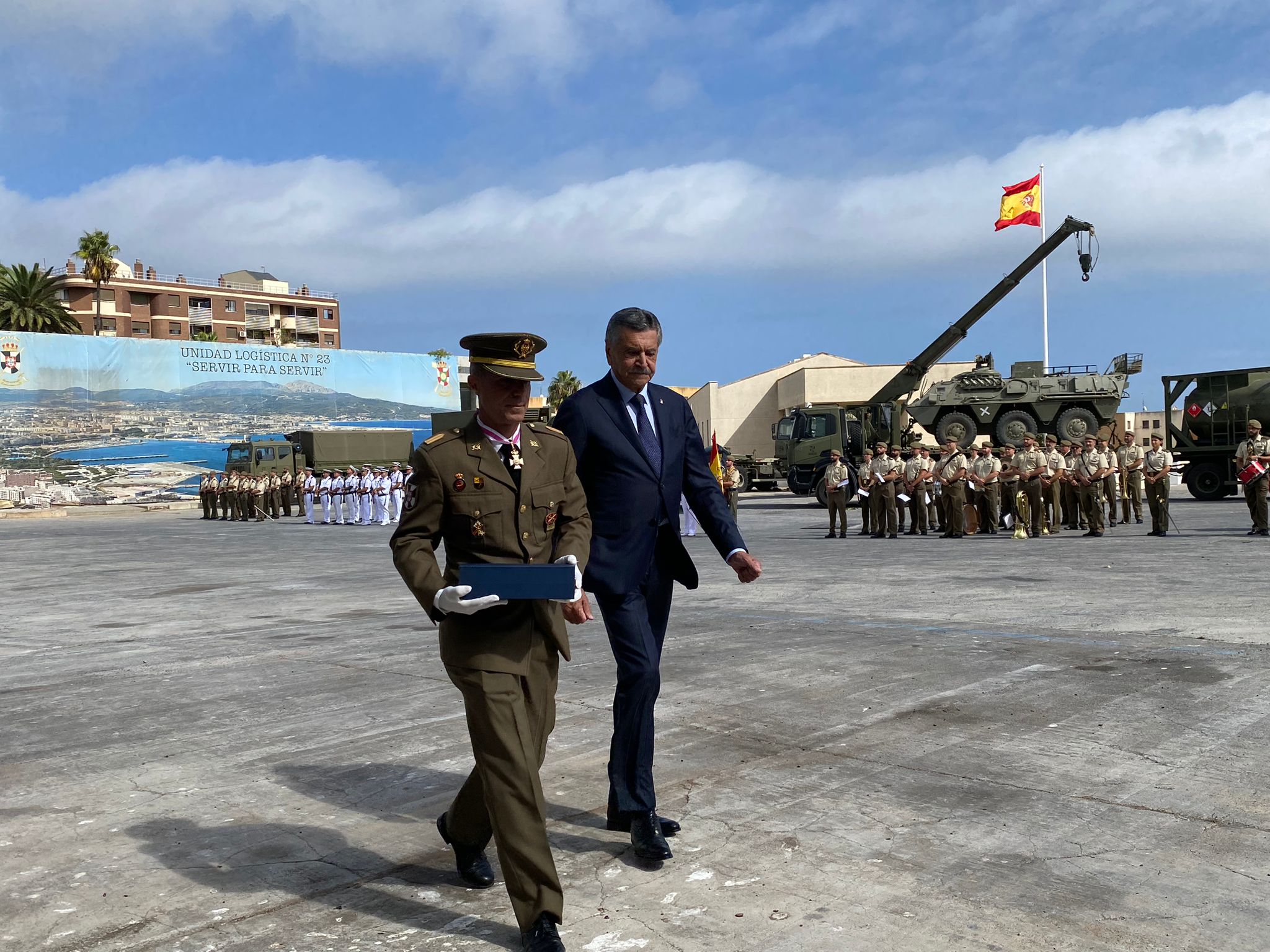 Concesión de la Medalla Naval