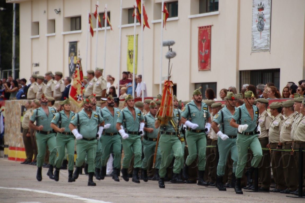 Legion desfile 104 aniversario 55